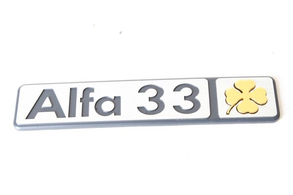 Modellzeichen Schriftzug Alfa 33 Kleeblatt gold Alfa 33 QV NOS-Original