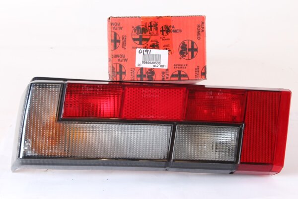 Heckleuchte Rücklicht links weiss Alfa 33 SW (907) NEU Original